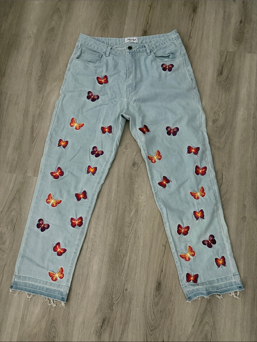 Women’s Light Blue Straight Leg Jeans with Butterfly Embroidery